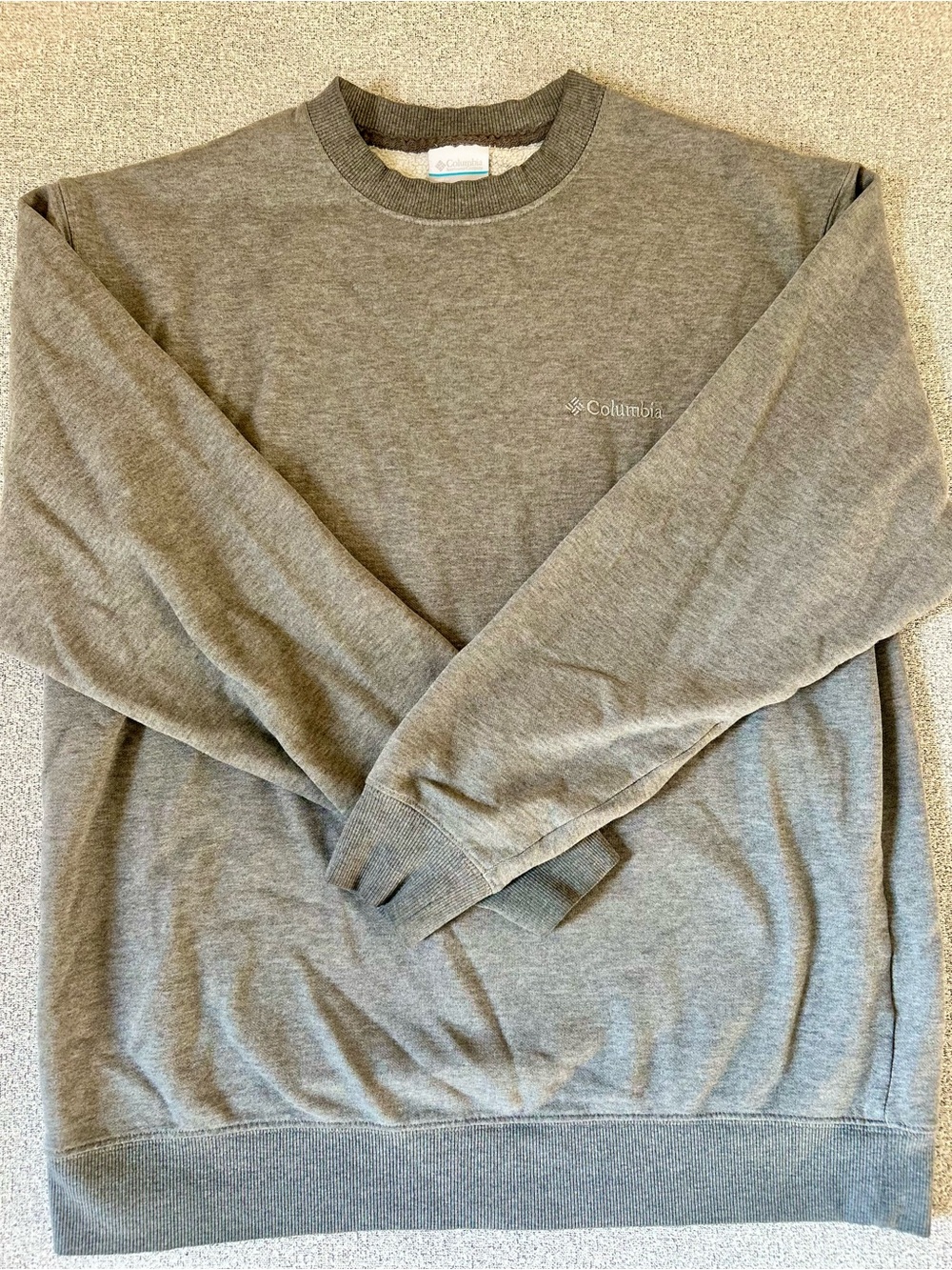 Columbia Men’s Crewneck Sweatshirt Size L Gray Fleece Embroidered Logo Pullover